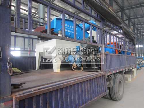 LZ650型細砂回收設(shè)備發(fā)貨中 LZ650型細砂回收設(shè)備發(fā)貨中.jpg